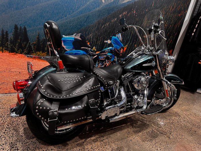 2002 Harley-Davidson Heritage Softail Classic 1450 EFI (FLSTCI)
