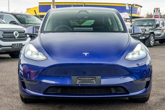 2025 Tesla Model Y Performance