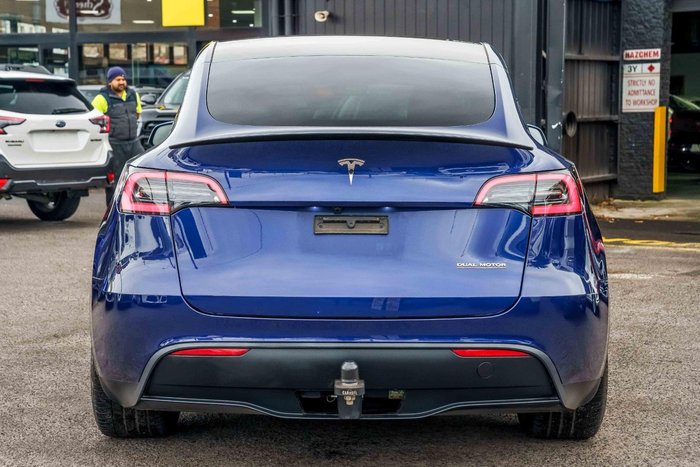 2025 Tesla Model Y Performance