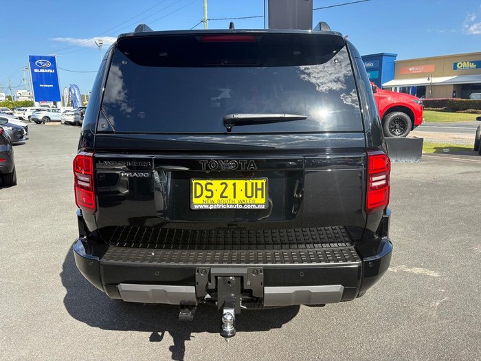 2025 Toyota Landcruiser Prado VX