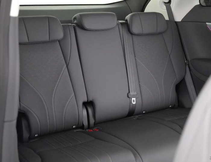2026 XPeng X9 Standard Range