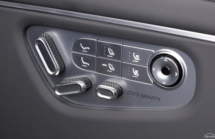 2026 XPeng X9 Standard Range