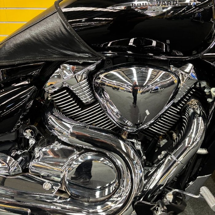 2012 Suzuki VZR 1800 BOULEVARD (M109R) Black