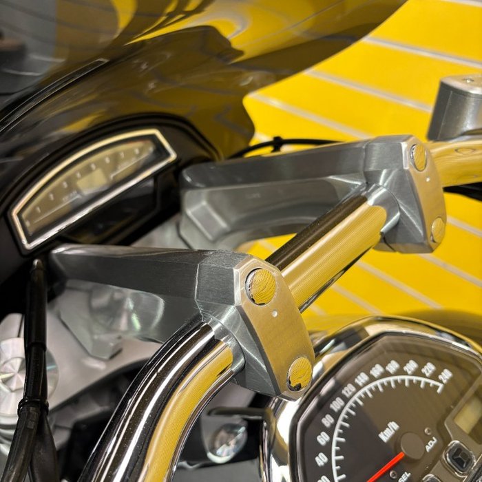 2012 Suzuki VZR 1800 BOULEVARD (M109R) Black