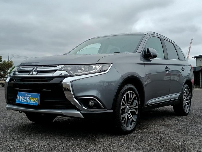 2016 Mitsubishi Outlander LS