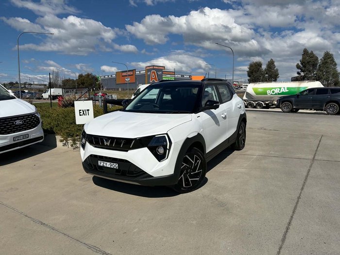 2026 Mahindra XUV3XO