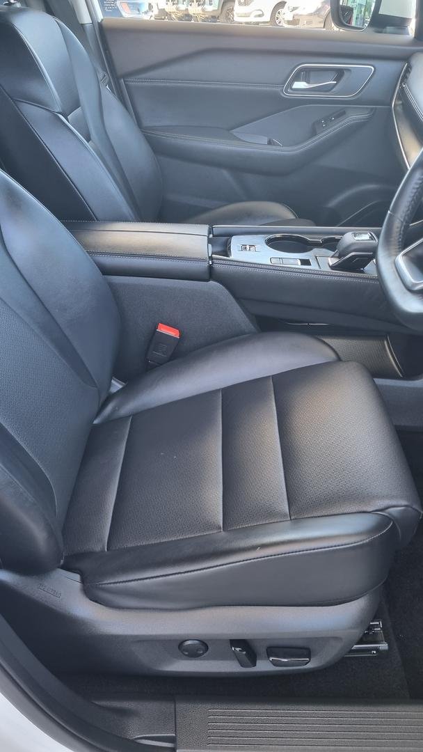2023 Nissan X-TRAIL ST-L
