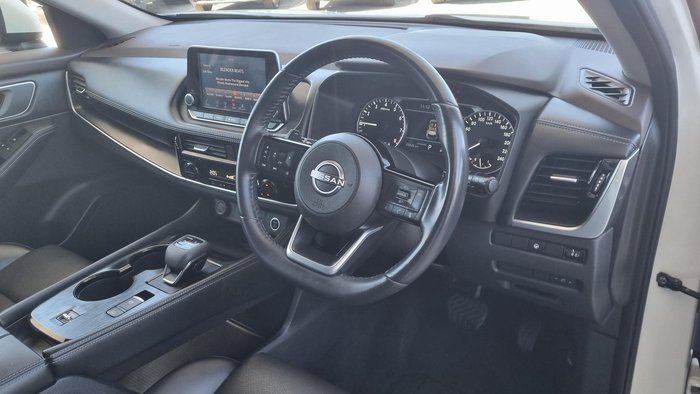2023 Nissan X-TRAIL ST-L