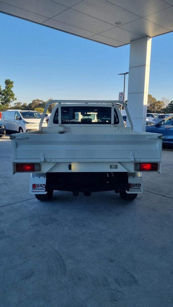 2023 Toyota Hilux SR
