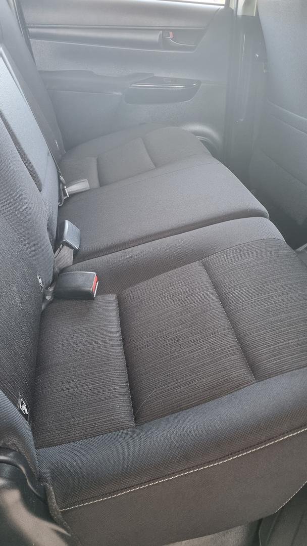 2023 Toyota Hilux SR