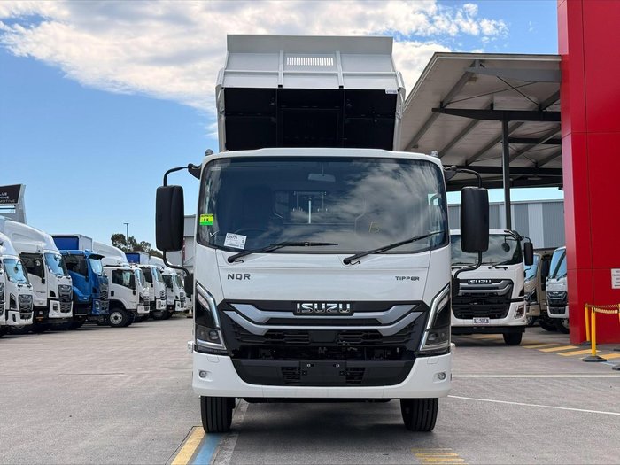 2026 Isuzu Nqr 88/80-190 Tipper