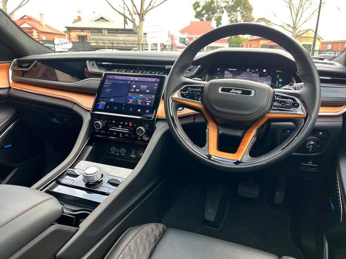 2023 Jeep Grand Cherokee Summit Reserve 4xe