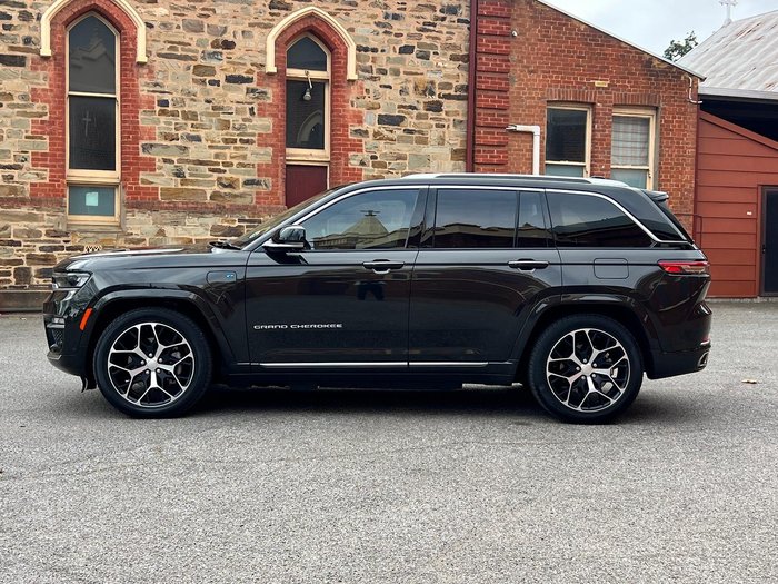 2023 Jeep Grand Cherokee Summit Reserve 4xe