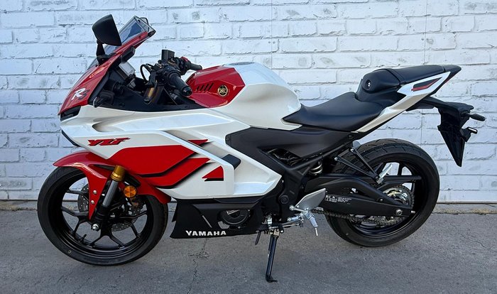 2026 Yamaha YZF-R3 70th Anniversary