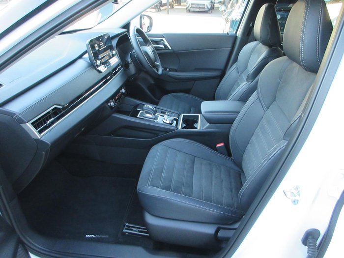 2024 Mitsubishi Outlander Aspire