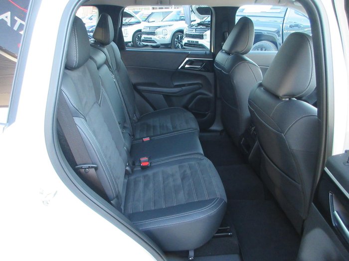 2024 Mitsubishi Outlander Aspire