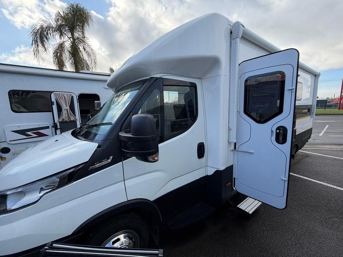 2026 JB Motorhomes Touring Single Beds