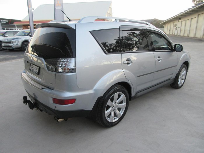 2010 Mitsubishi Outlander VR
