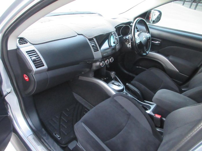 2010 Mitsubishi Outlander VR