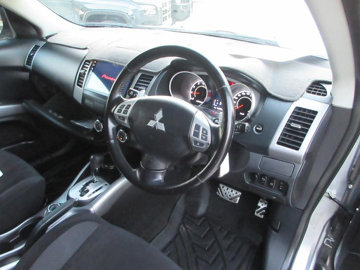 2010 Mitsubishi Outlander VR