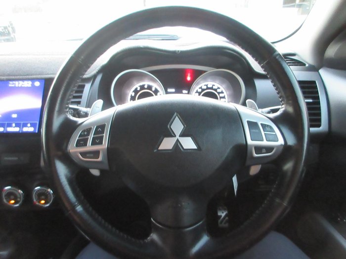 2010 Mitsubishi Outlander VR