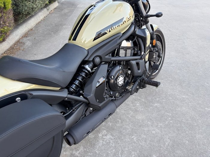 2024 Kawasaki VULCAN S KHAKI