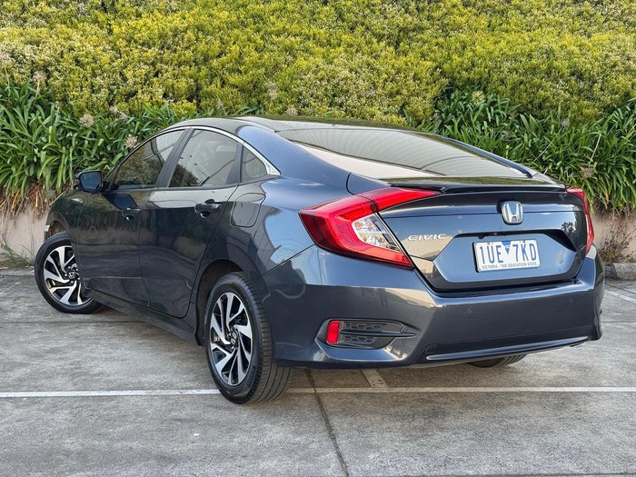 2016 Honda Civic VTi-S