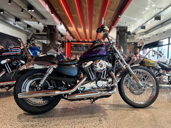 2016 Harley-Davidson Seventy-Two (XL1200V)