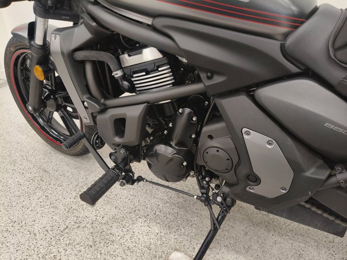 2024 Kawasaki VULCAN S CAFE grey