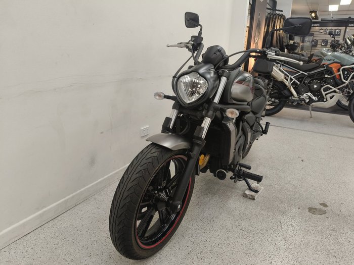 2024 Kawasaki VULCAN S CAFE grey