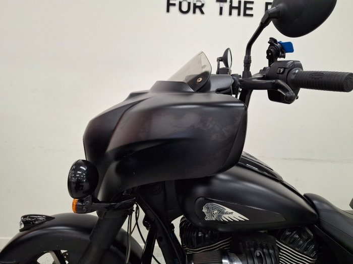 2023 INDIAN CHIEFTAIN DARK HORSE Black