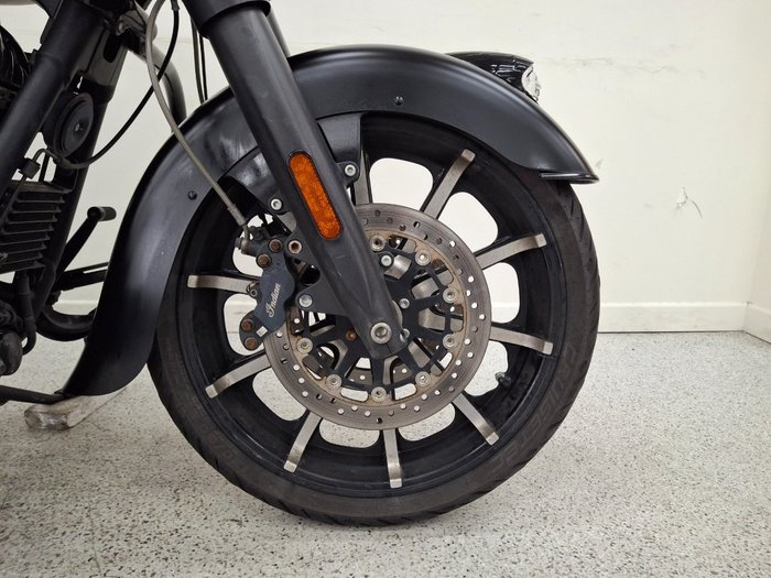 2023 INDIAN CHIEFTAIN DARK HORSE Black