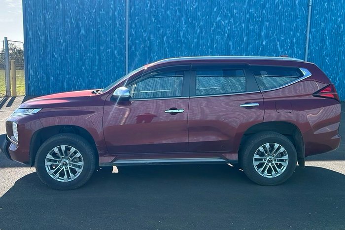 2022 Mitsubishi Pajero Sport GLX