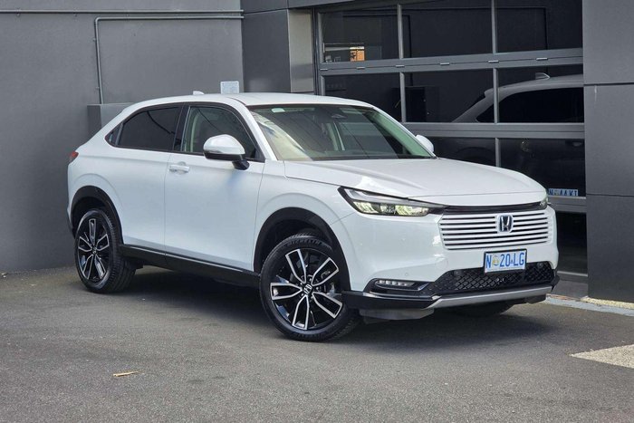 2025 Honda HR-V e:HEV X