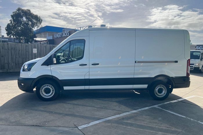 2025 Ford Transit 350L
