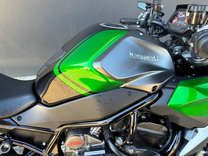2024 Kawasaki Z H2 (ZR1000K) GREEN