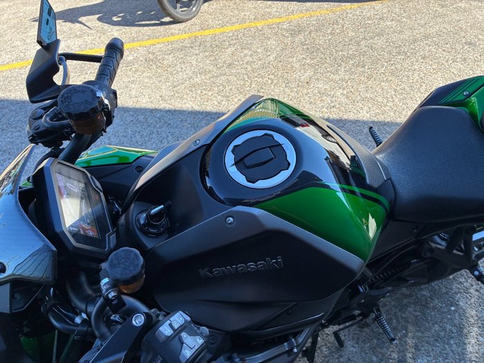 2024 Kawasaki Z H2 (ZR1000K) GREEN