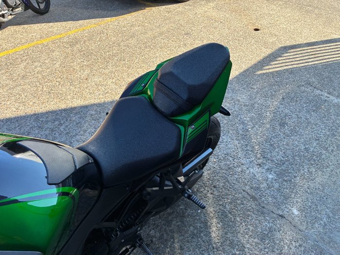 2024 Kawasaki Z H2 (ZR1000K) GREEN