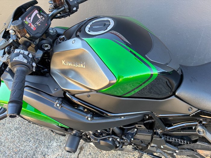 2024 Kawasaki Z H2 (ZR1000K) GREEN