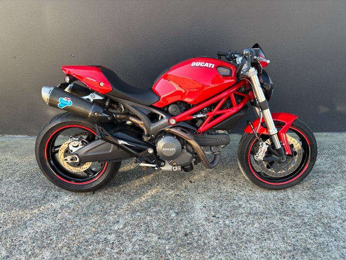 2011 Ducati MONSTER 659