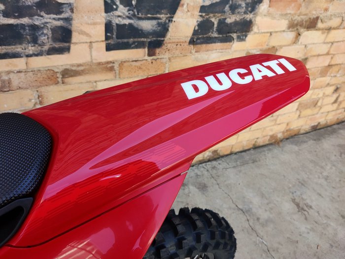 2026 DUCATI DESMO450 MX MOTOCROSS RED