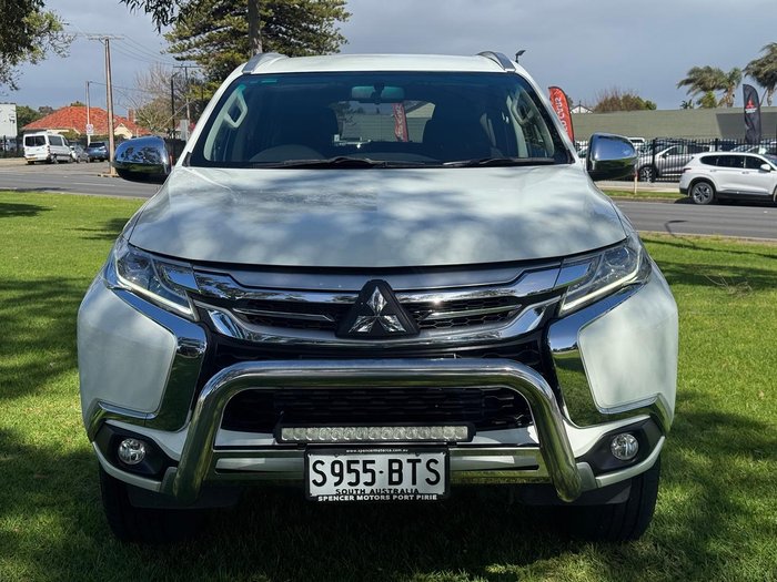 2017 Mitsubishi Pajero Sport GLX