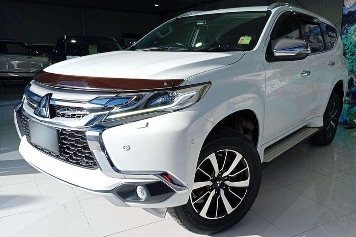 2017 Mitsubishi Pajero Sport