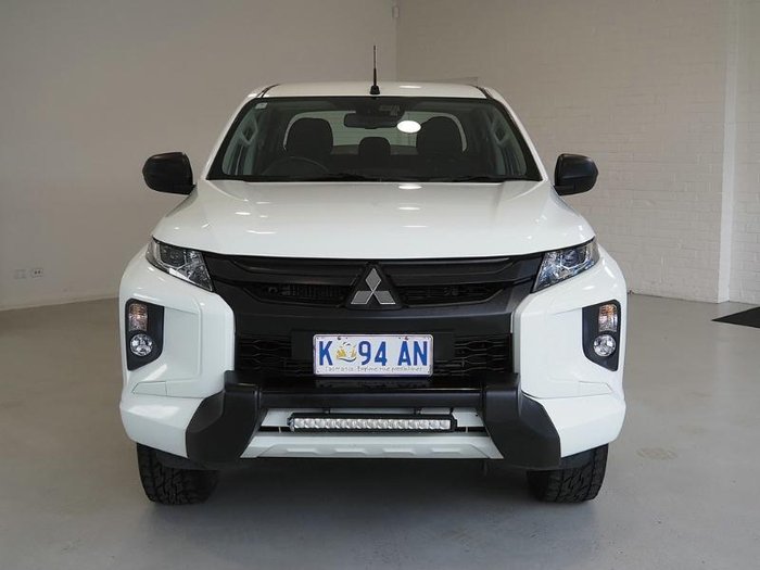 2022 Mitsubishi Triton GLX+