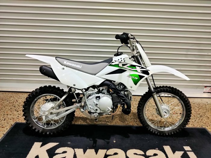 2027 KAWASAKI KLX110R MINI BIKE WHITE