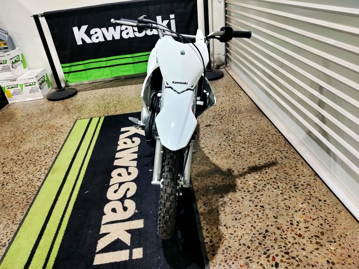 2027 KAWASAKI KLX110R MINI BIKE WHITE