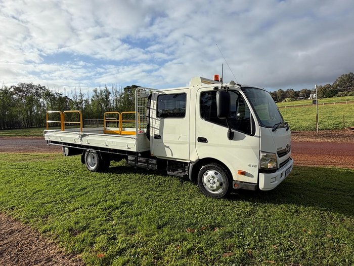 2019 Hino 300 - 616 Crew Cab