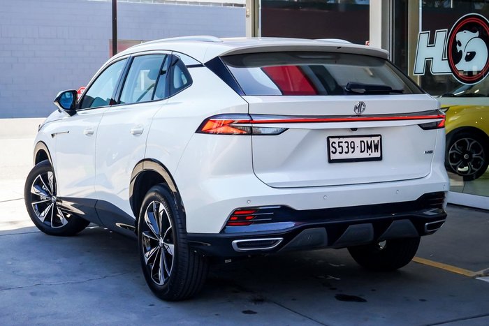 2024 MG HS Excite