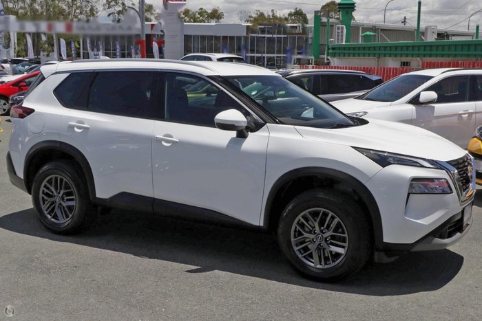 2025 Nissan X-TRAIL ST