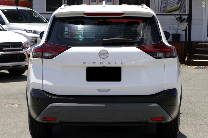 2025 Nissan X-TRAIL ST